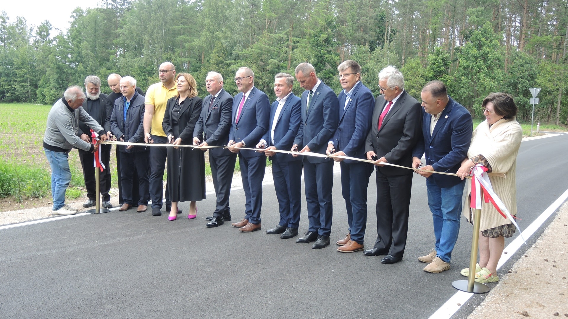 Otwarcie nowych dróg w gminie Ciechanowiec, fot. Adam Dąbrowski