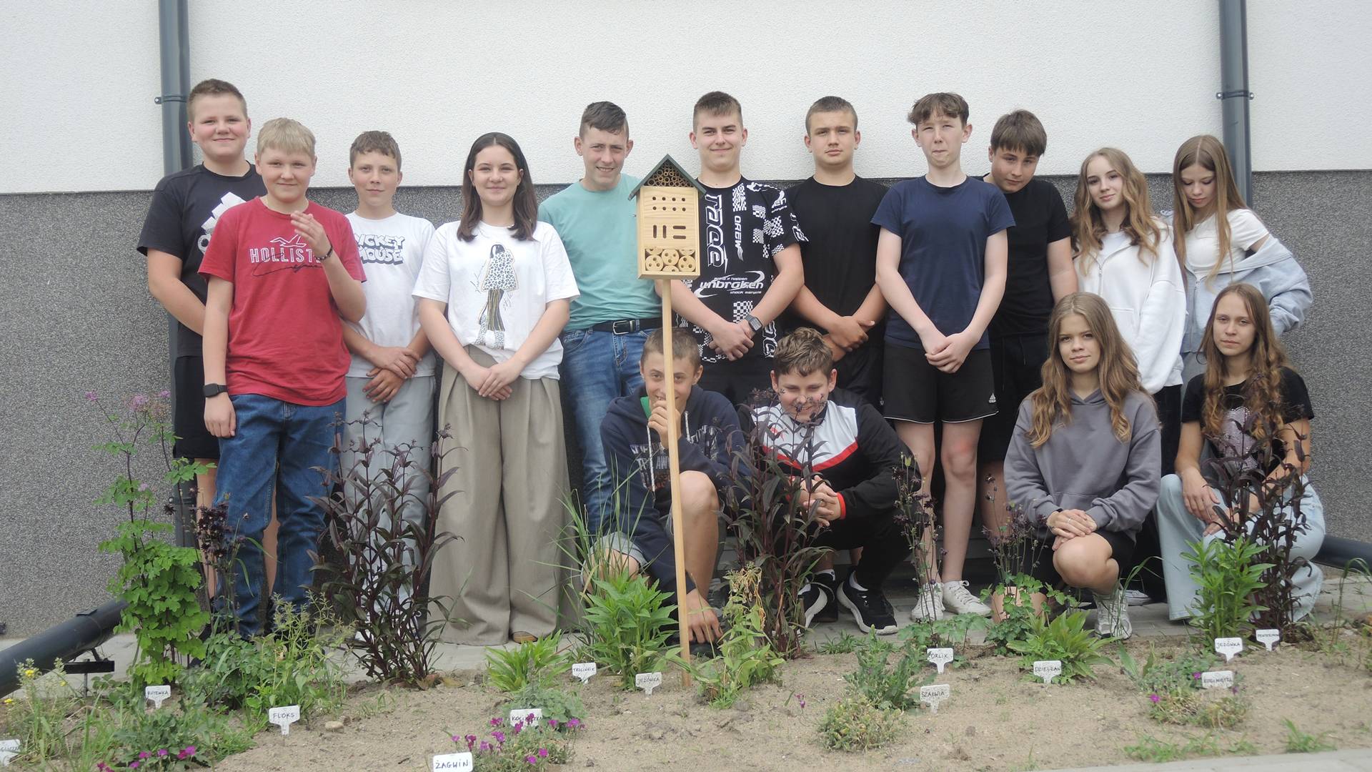 Projekt "Zielone otoczenie szkoły - ochrona przyrody, bioróżnorodności i krajobrazu nad Narwią", 8.06.2025, fot. Adam Dąbrowski